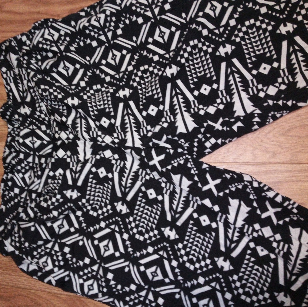 Pants - Picture 3 of 7